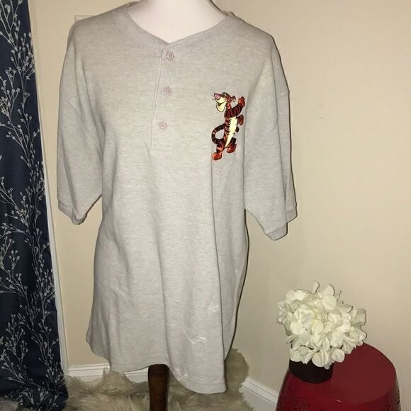 The Disney Store Vintage Embroidered Tigger Henley - Picture 1 of 10